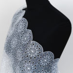 Embroidery on silk or on coton